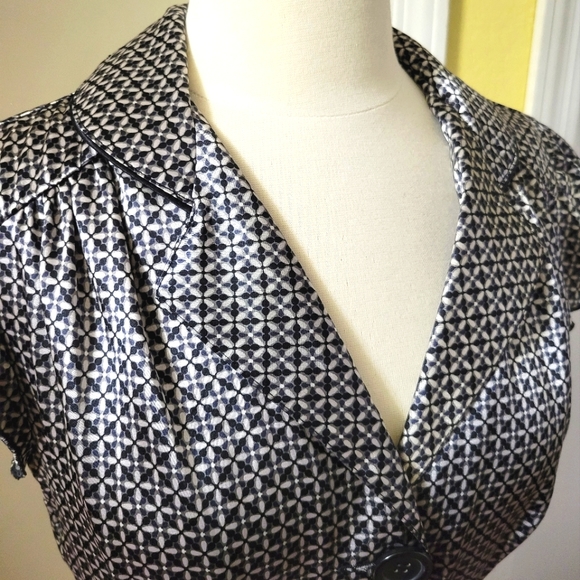 Vintage Studio Y Beautiful Satin Dress with Puffed Sleeve size 5 - Picture 12 of 16